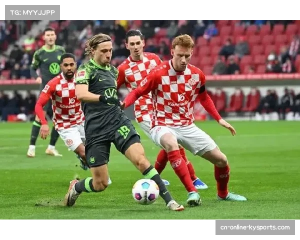 美因茨与圣保利深陷降级区保级形势严峻